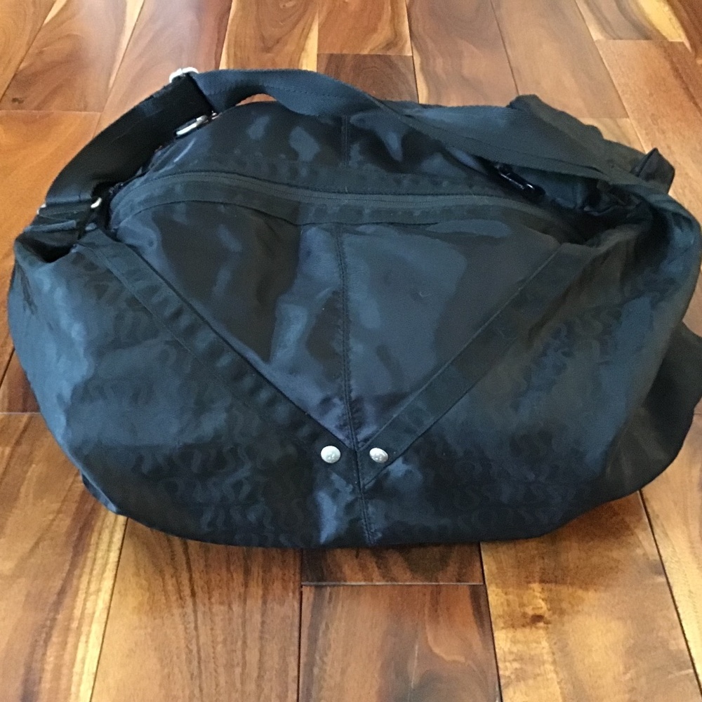 Lululemon Duffel/Gym Bag